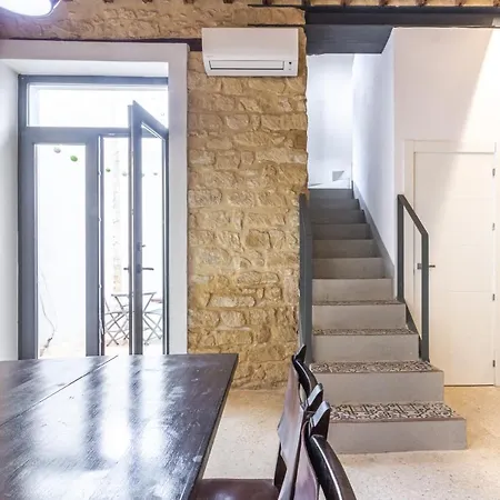 Guestready - A Classic Touch Of Refinement * Alicante