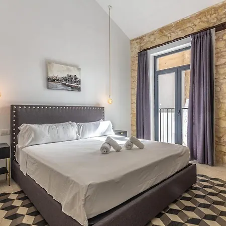 Guestready - A Classic Touch Of Refinement Apartment